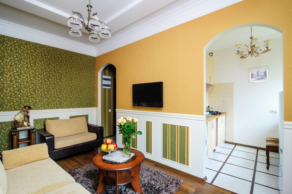 Apartment Kirova 1 Minsk Exterior photo